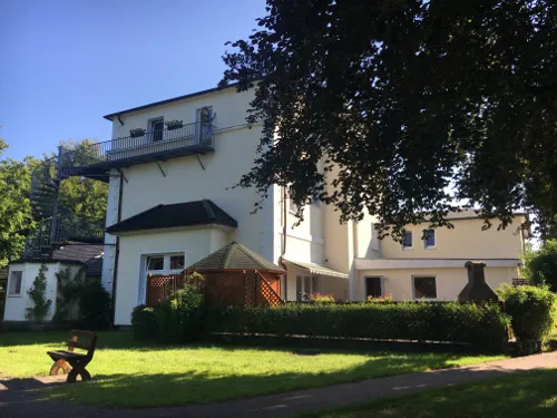 Zimmer in der Villa am Dorfplatz